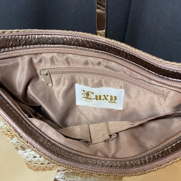 Luxy Crochet Stripe Shoulder Bag – Braided Strap, Neutral Boho Colors - Picture 5 of 9